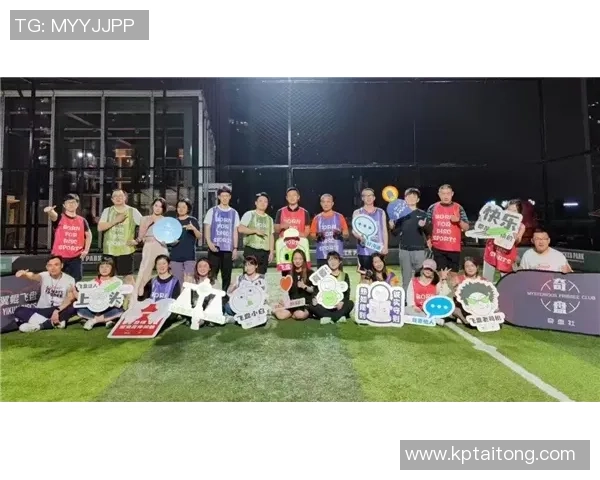 深圳飞盘队默契配合探讨：团队协作与战术执行的完美结合